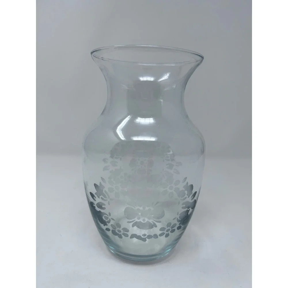 Clear Glass Floral Design Vase‎ 8